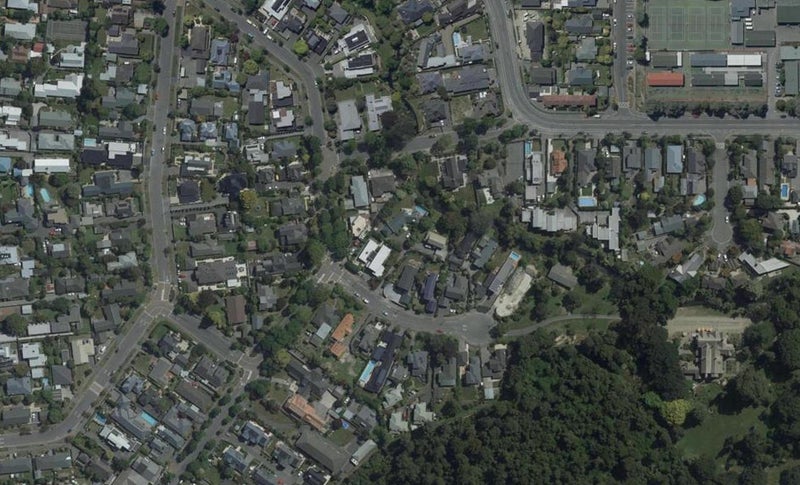 6 Ngahere Street, Fendalton, Christchurch - Carousel 1