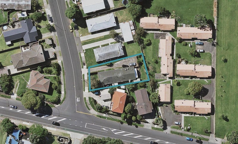 82A Howard Hunter Avenue, Saint Johns, Auckland - Carousel 1