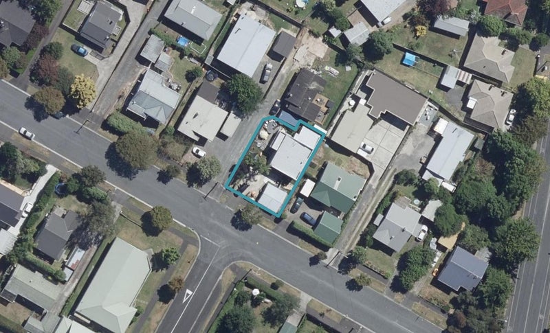 8A Matai Street, Maeroa, Hamilton - Carousel 1