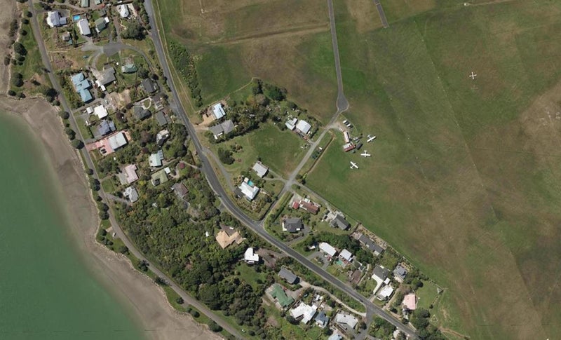 7 Gloyn Road, Onerahi, Whangarei - Carousel 1