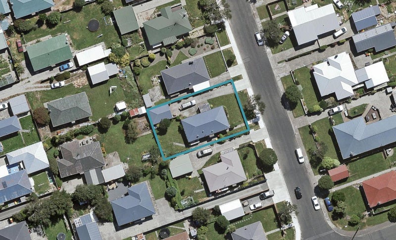 74 Carlyle Street, Hawthorndale, Invercargill - Carousel 1