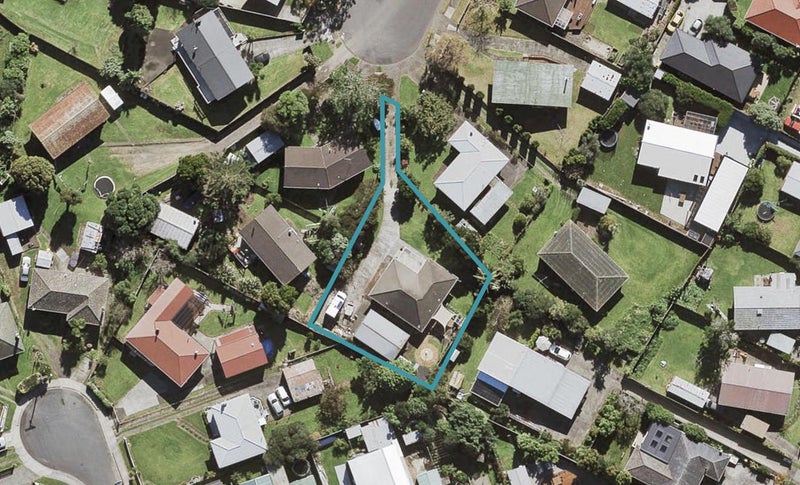 24 Dalry Place, Mangere Bridge, Auckland - Carousel 1