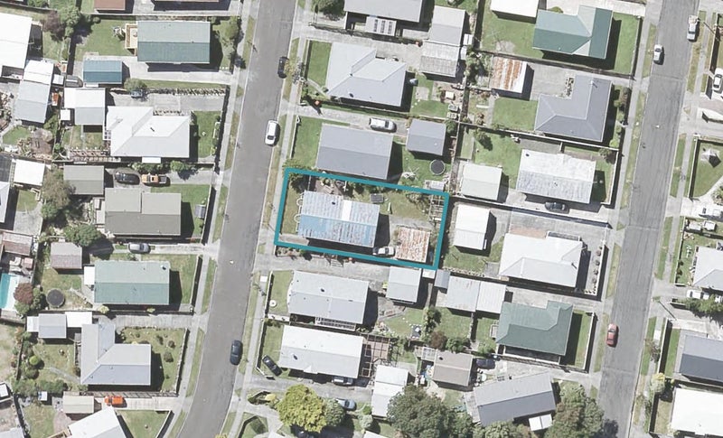 18 Belgrave Street, Wainuiomata, Lower Hutt - Carousel 1