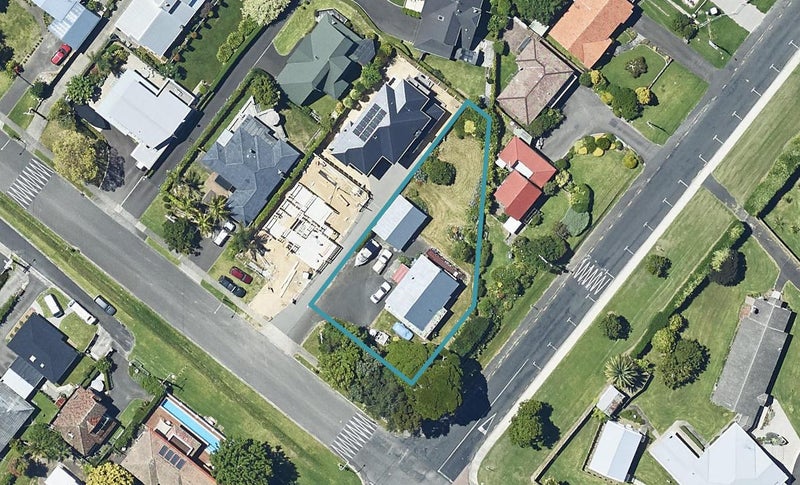41 Thirteenth Avenue, Tauranga South, Tauranga - Carousel 1