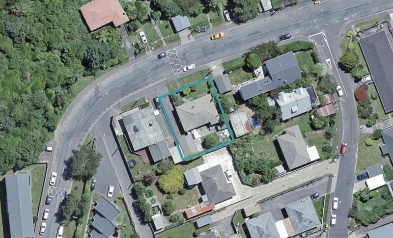 11 Darwin Street, Karori, Wellington - Carousel 1