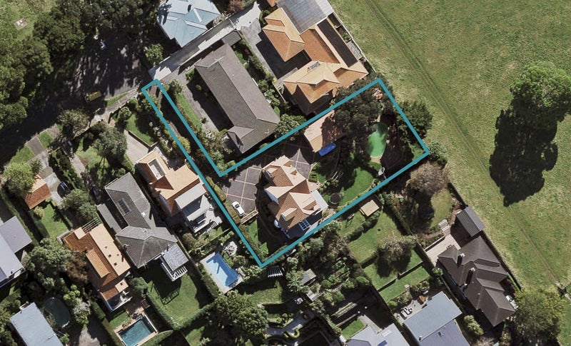 39 Haydn Avenue, Royal Oak, Auckland - Carousel 1