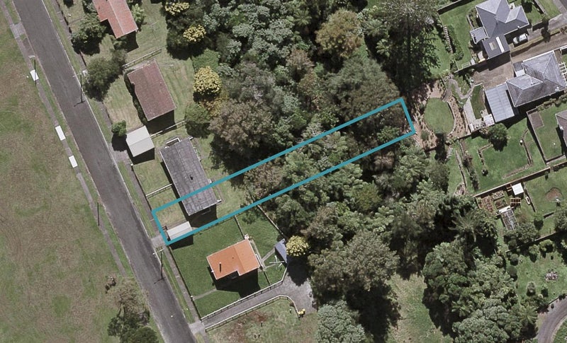 24 Discovery Place, Marfell, New Plymouth - Carousel 1