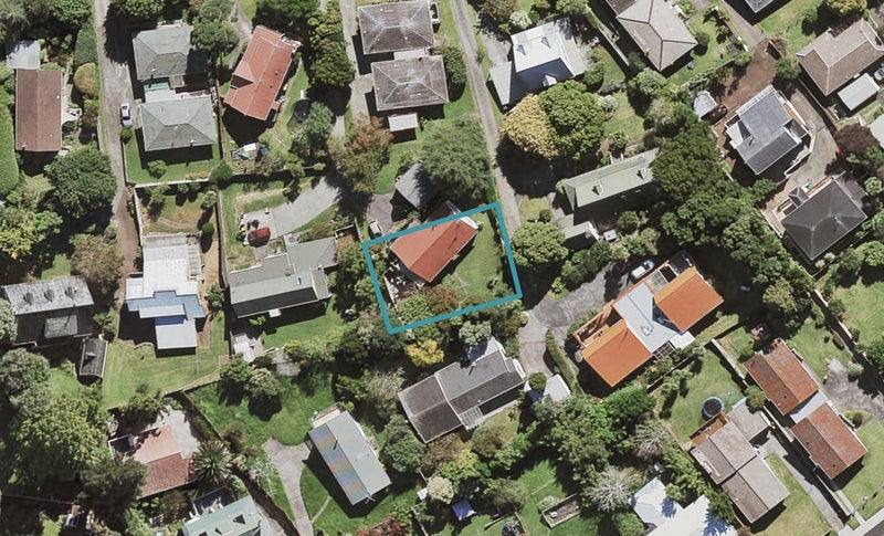 83A Moore Street, Hillcrest, Auckland - Carousel 1