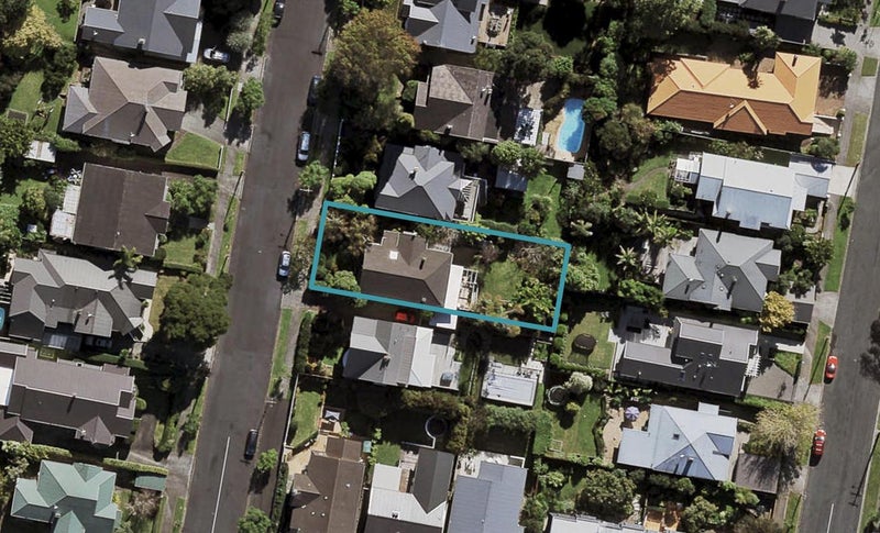 22 Lochiel Road, Remuera, Auckland - Carousel 1