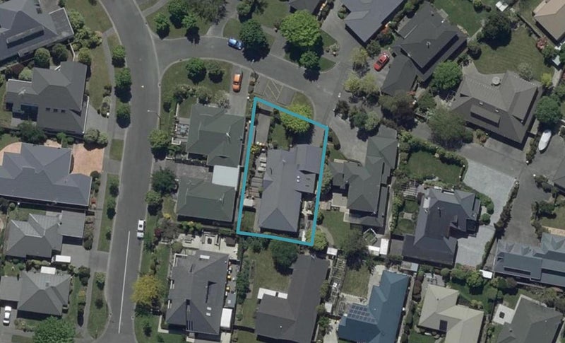 4 Dorfold Mews, Avonhead, Christchurch - Carousel 1