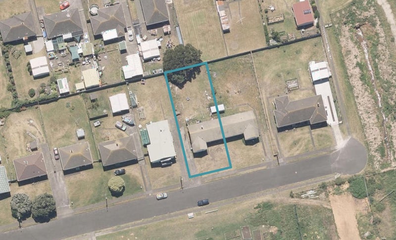 71 Matipo Street, Castlecliff, Whanganui - Carousel 1