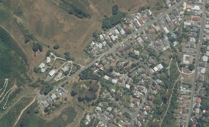 111 Emano Street, Toi Toi, Nelson - Carousel 1