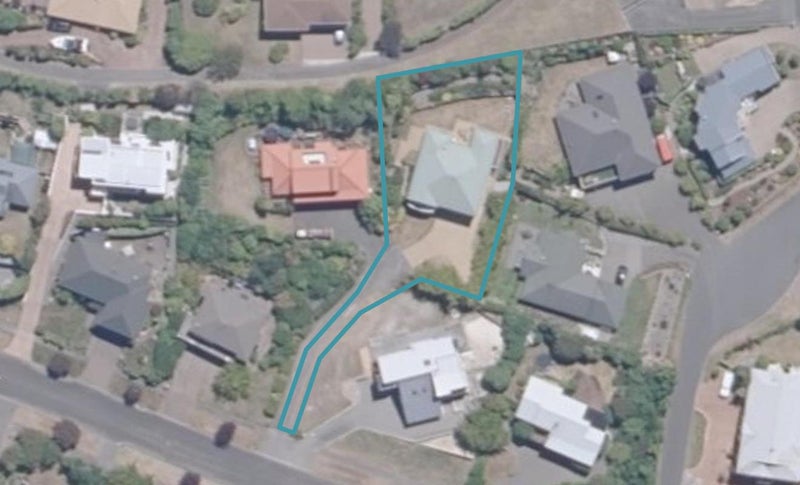 9 Hindmarsh Drive, Rangatira Park, Taupo - Carousel 1