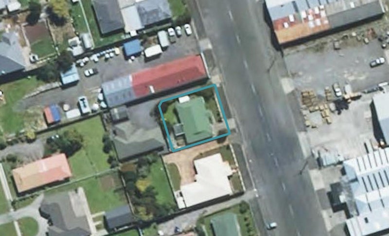 29 Miranda Street, Stratford - Carousel 1