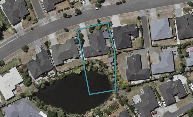 76 Regent Drive, Paraparaumu Beach, Paraparaumu - Carousel 1