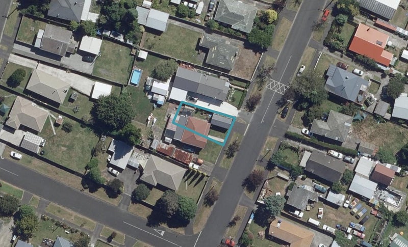 1/34 Irvine Street, Frankton, Hamilton - Carousel 1