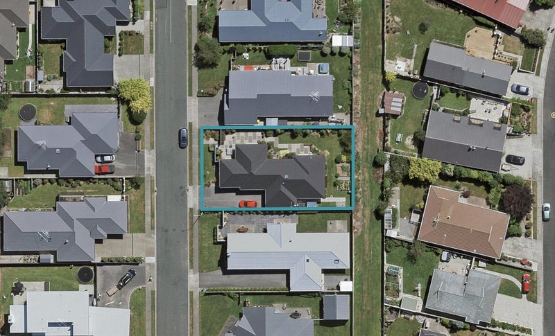 12 Hoffman Court, Waikiwi, Invercargill - Carousel 1