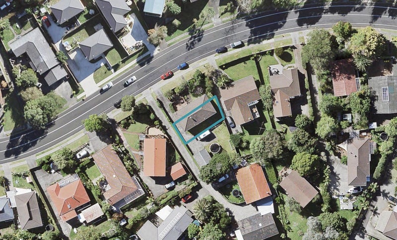 40B John Downs Drive, Browns Bay, Auckland - Carousel 1