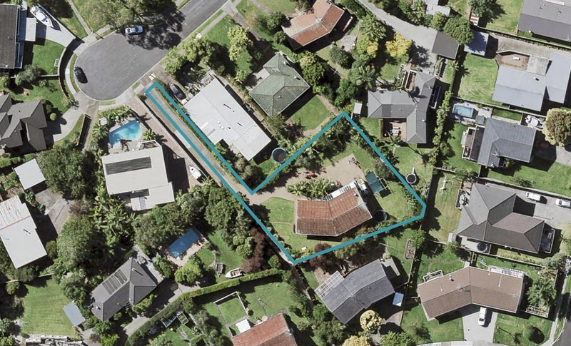 22 Blue Gum Rise, Sunnyhills, Auckland - Carousel 1