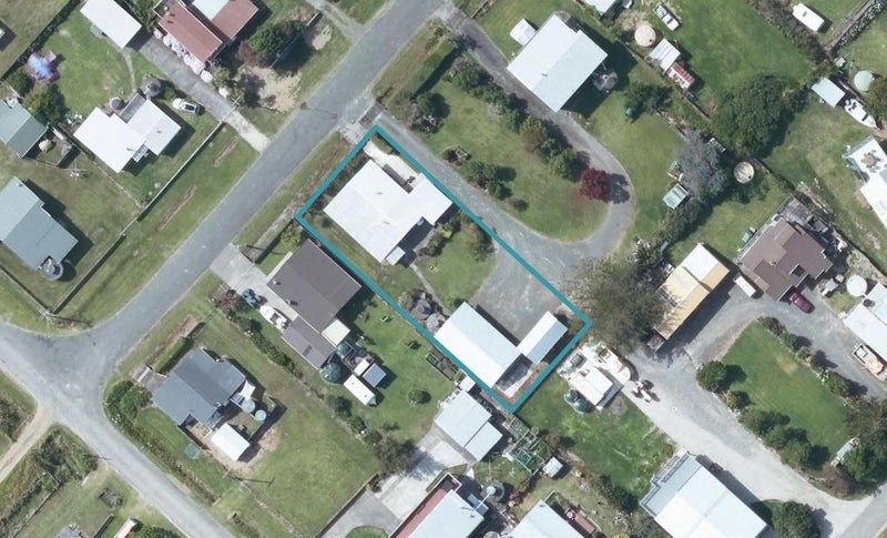 83 Fortescue Street, Māhia - Carousel 1