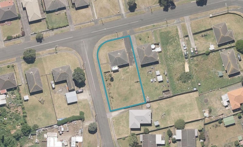 5 Akatea Street, Gonville, Whanganui - Carousel 1