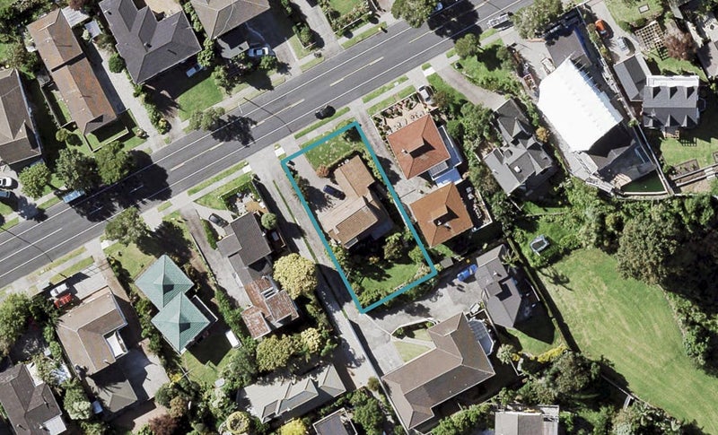190 Clovelly Road, Bucklands Beach, Auckland - Carousel 1