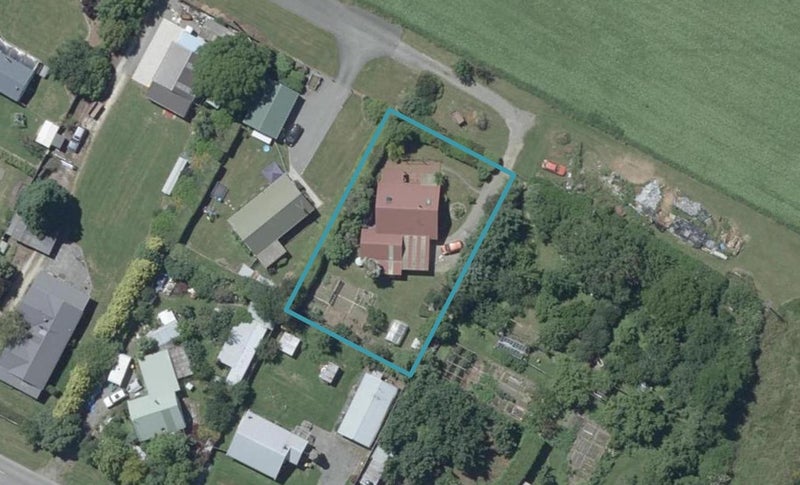 20 Lower High Street, Coalgate, Coalgate - Carousel 1