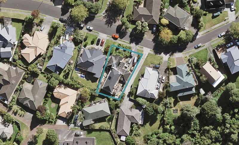 97 Bushlands Park Drive, Albany, Auckland - Carousel 1