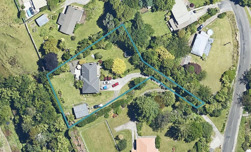 36 Mountain Road, Western Heights, Rotorua - Carousel 1