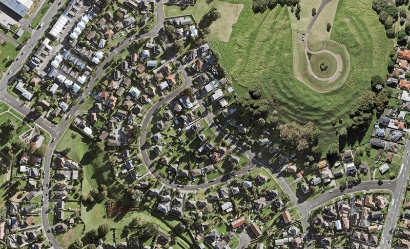 16A Roseman Avenue, Mount Roskill, Auckland - Carousel 1