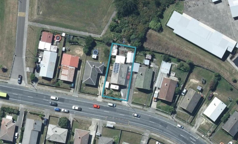 384 Warspite Avenue, Waitangirua, Porirua - Carousel 1