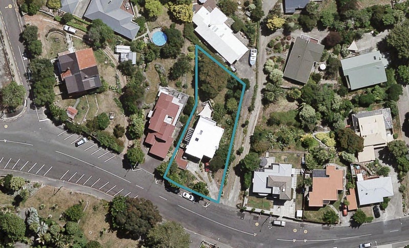 69 Napier Terrace, Hospital Hill, Napier - Carousel 1