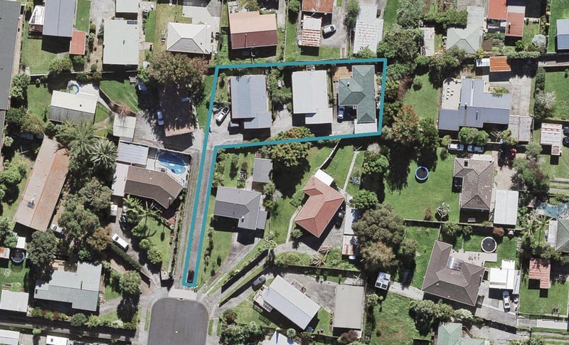1/14 Orchid Place, Te Atatu South, Auckland - Carousel 1