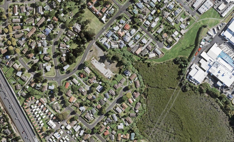 85E Kindergarten Drive, Conifer Grove, Takanini - Carousel 1