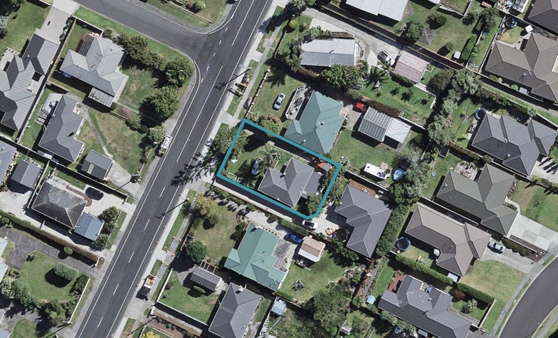 27 Sandspit Road, Waiuku, Waiuku - Carousel 1