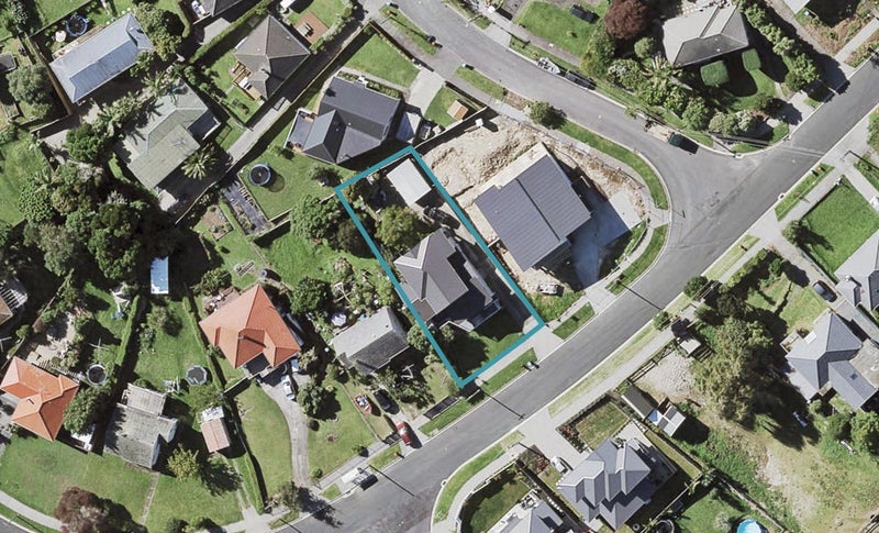 42 Inglewood Street, Wai o Taiki Bay, Auckland - Carousel 1