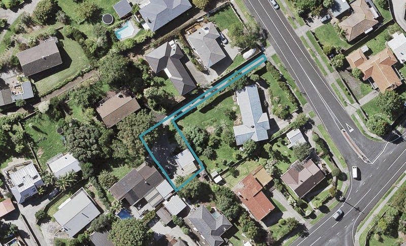 4B Cherry Road, Bucklands Beach, Auckland - Carousel 1