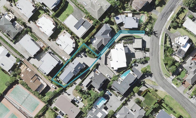 14A Eastcliffe Road, Castor Bay, Auckland - Carousel 1