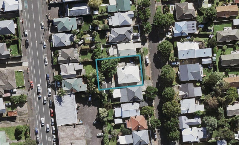 16 Cardwell Street, Onehunga, Auckland - Carousel 1