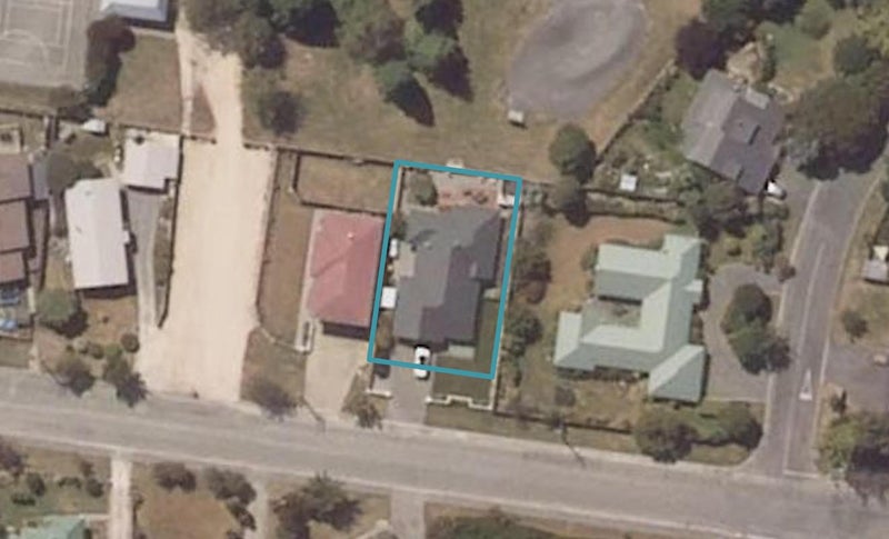 17 Charles Street, Weston, Oamaru - Carousel 1