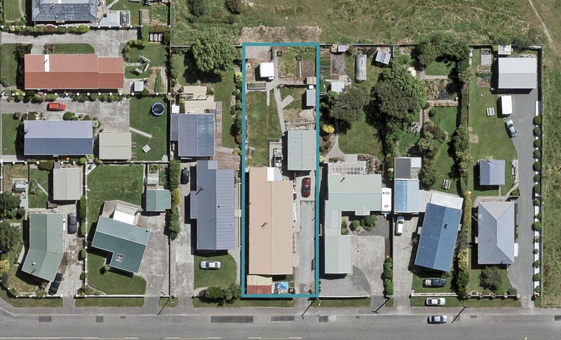54 Renfrew Street, Waikiwi, Invercargill - Carousel 1