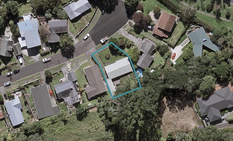 12 Lombardy Place, Whalers Gate, New Plymouth - Carousel 1