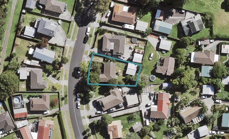 29 Urlich Drive, Ranui, Auckland - Carousel 1