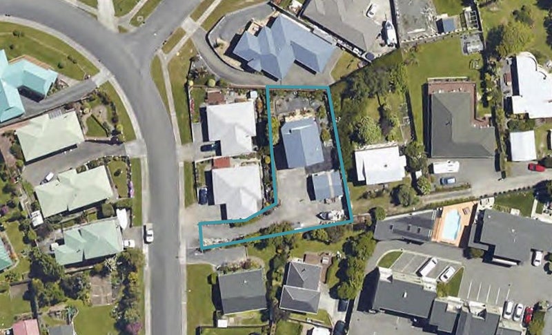 2 Fyffe Avenue, Kaikoura - Carousel 1