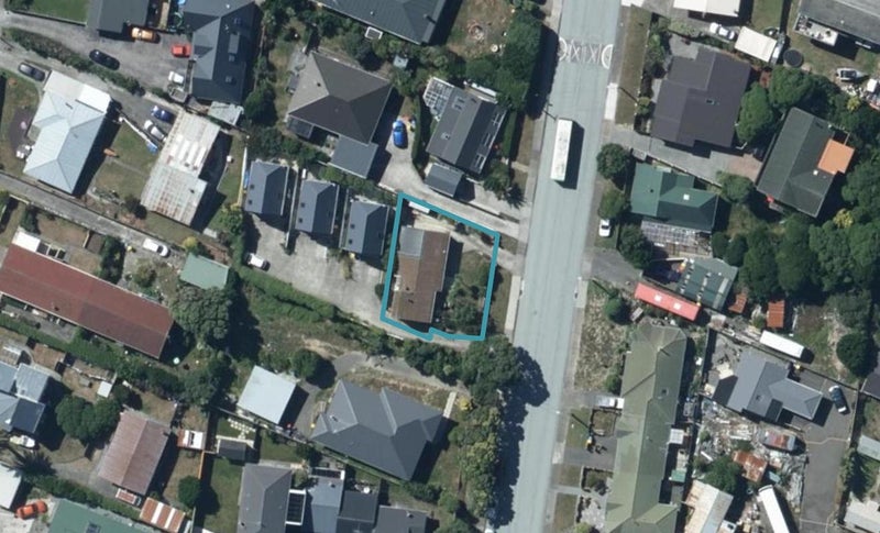 7 Richard Street, Titahi Bay, Porirua - Carousel 1