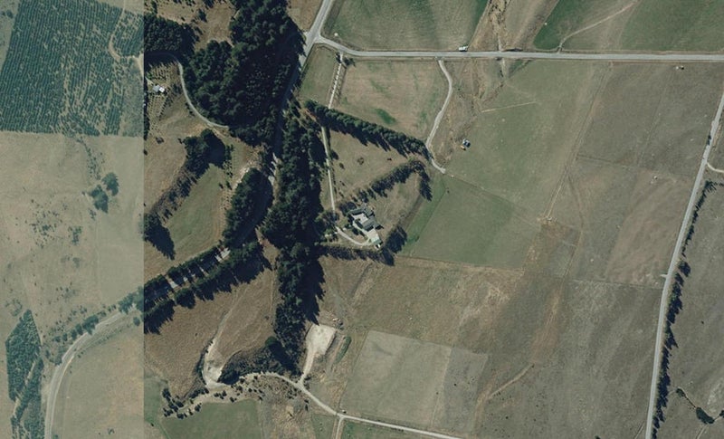 2 Te Awa Road, Wanaka - Carousel 1
