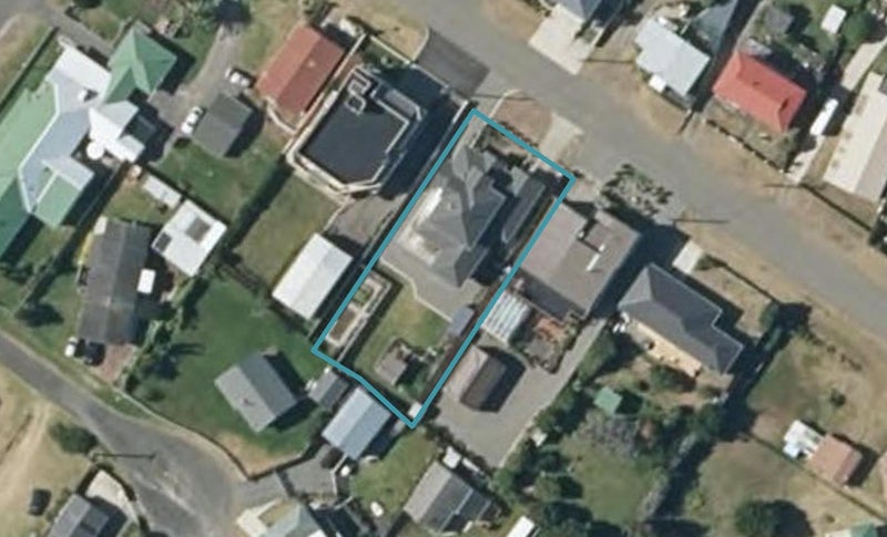 6 Roore Street, Foxton Beach, Foxton - Carousel 1