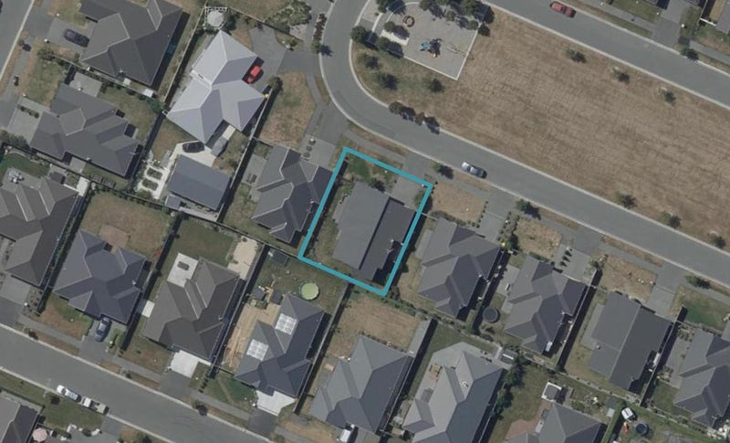 13 Franklin Crescent, Lincoln, Lincoln - Carousel 1