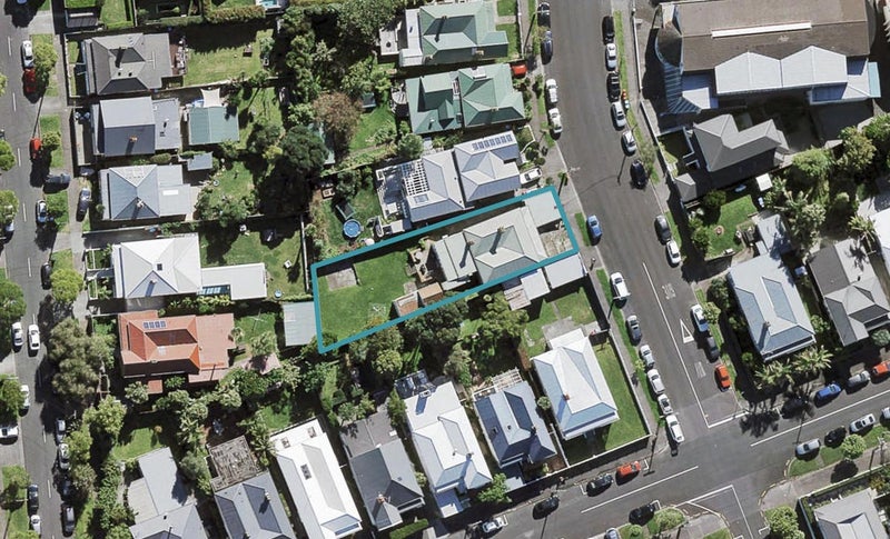 19 Leighton Street, Grey Lynn, Auckland - Carousel 1