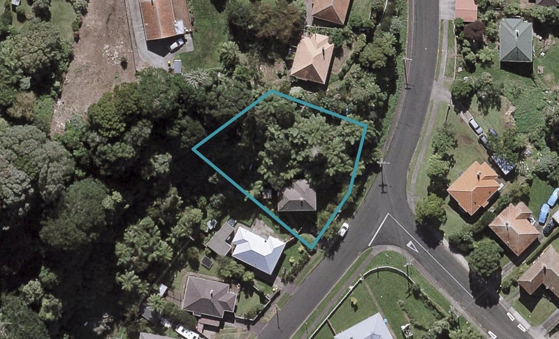 40 Glenpark Avenue, Frankleigh Park, New Plymouth - Carousel 1